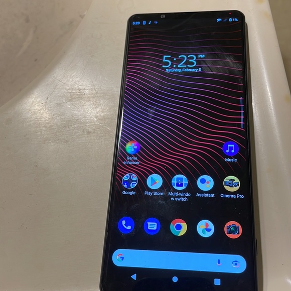 Brand new sony Xperia, great camera. Won it for free just don’t need it - Picture 2 of 2